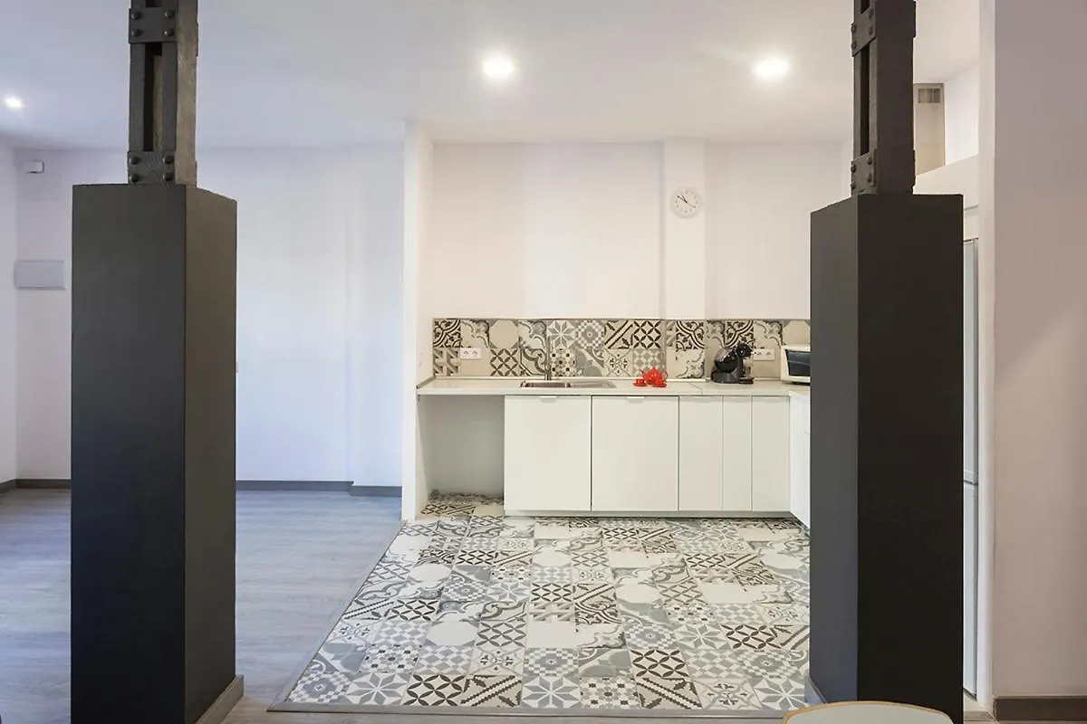 Pelicano Urban Apartment Seville 0*,